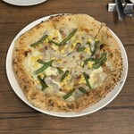 Pizzeria Cor a Cor - パンチェッタといろいろ野菜のピッツァ