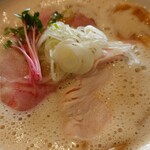 麺屋 げんでん - 鶏白湯そば♪(醤油)