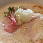 麺屋 げんでん - 鶏白湯そば♪(醤油)