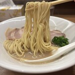 左とう - 細ストレート麺リフト