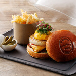 ダイニング ブルーム(軽井沢浅間プリンスホテル) - ASAMAバーガー