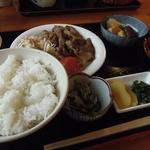 こすげ茶屋 - 豚肉しょうが焼き定食＾＾