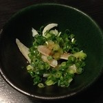 夕凪橋 多古安 - 鱧腹身ポン酢和え（鱧の腹身を湯あらいし、ポン酢で和えてます。）