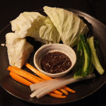 Satsuma Didori - お通しはこれ♪『自家製の鶏味噌と野菜スティック』♪