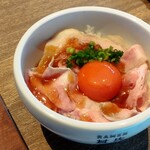 其先 - レアチャーシューミニ丼
