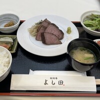 松阪牛 よし田 - 黒毛和牛のステーキ御膳（ミニサラダ付き）限定20食 1600円 