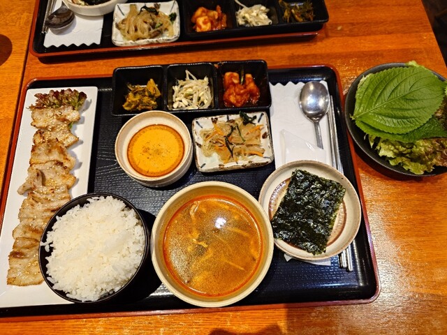 韓国料理 扶餘DX セルバテラス店（プヨデラックス） - 泉中央（韓国料理）の写真