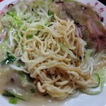 有華飯店 - 皿うどんセット（太麺）の麺