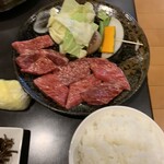 焼肉八七 - 