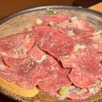 ホルモン焼肉 富や 栄店 - 