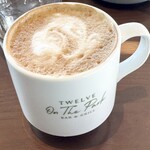 TWELVE ON THE PARK BAR & GRILL - カフェラテ