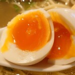 Ramen Rouge - 味玉とろとろ