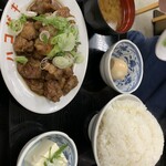 箱ざき食堂～米ともつ煮 ホルモン定食～ - 