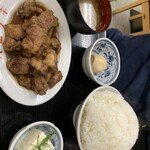 箱ざき食堂～米ともつ煮 ホルモン定食～ - 