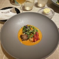 ベージュ アラン・デュカス 東京 - 