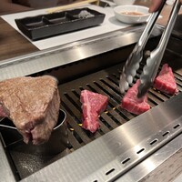 東京食肉市場直送 肉焼屋 D-29 広尾店 - 