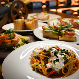 あなた好みのパスタに♪選べるソースと麺の種類