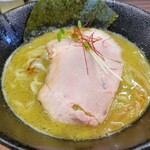 貝ガラ屋  町田 - 濃厚牡蠣ソバ