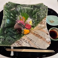 段屋鈴江 - 