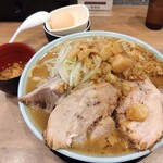俺の生きる道 上野店 - ラーメン　麺500グラム