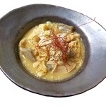 국산 소의 곱창 조림 (소장 포함)