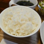 キッチン ブルー グローブ - ご飯大盛りのアップ