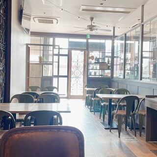 カフェ サラデリ_2