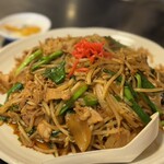 秋桜コスモス - ニラ肉丼　1,050円(税抜)