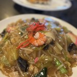 秋桜コスモス - 五目焼きそば　980円(税抜)