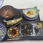 市場食堂 - 