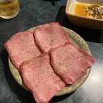 但馬牛焼肉 べこ - 