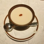 筑紫樓 - 杏仁豆腐