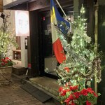 ビストロ トランク - 外観