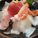 名護漁港水産物直販所（食堂） - 