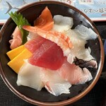 名護漁港水産物直販所（食堂） - 