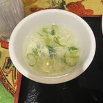 紅虎餃子房 - スープ