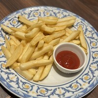 ミゲル フアニ 新宿タカシマヤ タイムズスクエア店 - 