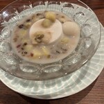 にしぶち飯店 - モーモーチャーチャー、ココナッツミルクプリン冷製おしるこ