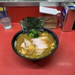 ラーメン 杉田家 本店 - 