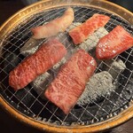 炭火焼肉じゃいあん - 