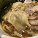 手打ち 蓮 - 皮はトゥルッと餡もウマい！