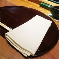 川越 - カウンターでのセッティング。
