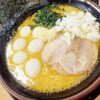横浜家系ラーメン 若虎家
