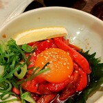 縁家 - 牛タンユッケ