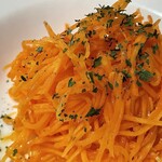 サイゼリヤ - にんじんのサラダ¥200内　