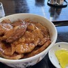 ぶた丼のとん田