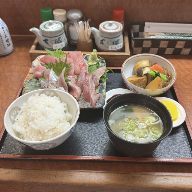 Sengyo Oroshi Kouri Uoka photo 2