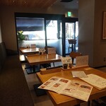 じねんじょ庵 - 店内