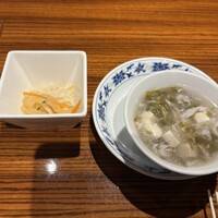 横浜中華街 重慶飯店 本館 - 副菜・海苔と豆腐のとろみスープ