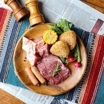 THE BBQ BEACH in LINKS UMEDA - 【平日・中高生限定】スクールセット 1人前 ※20人前から注文可
¥2,200